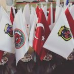 Türk bayrağı baskı kurum bayrağı saten poster saten baskılı bayrak alpaka raşel baskı bayrak çeşitleri makam bayrağı masa bayrakları